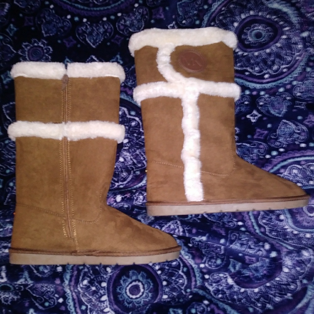 AUTHENTIC MK UGG STYLE BOOTS